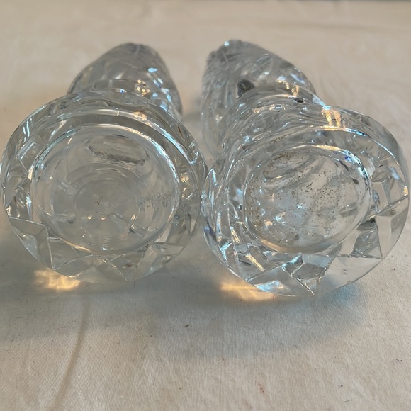 Silver and glass large salt and pepper shakers - Picture 2 of 6